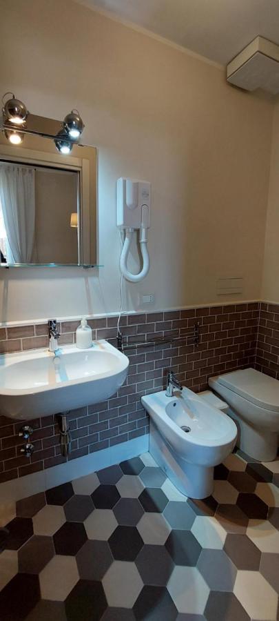 Residenza Maritti Contemporarysuite ローマ エクステリア 写真